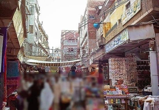 شاہی بازار حیدر آباد میں 1 مرلہ دکان 35 لاکھ میں برائے فروخت۔