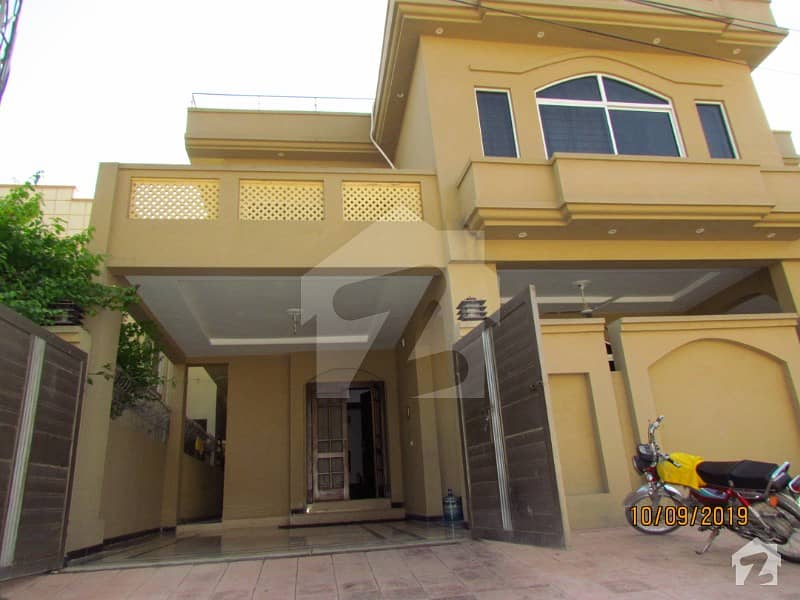 گرین ایونیو اسلام آباد میں 7 کمروں کا 1 کنال مکان 6.2 کروڑ میں برائے فروخت۔