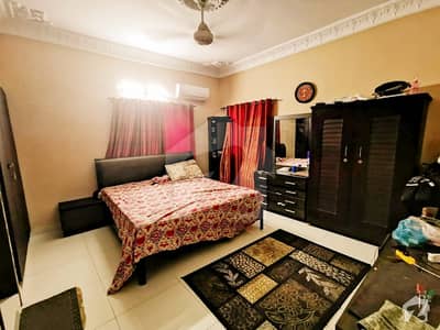 4 Beds Bungalow For Sale With Servant Room Luxury Style In Block 8 4 Beds Bungalow For Sale With Servant Room Luxury Style In Block 8