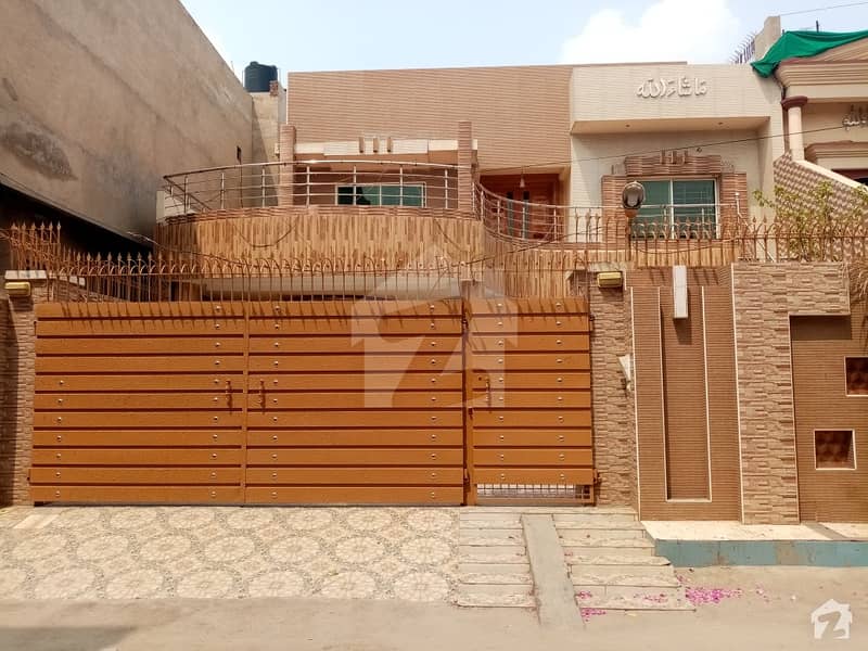 The Best House For Living Purpose In Haseeb Shaheed Colony Satiana Road