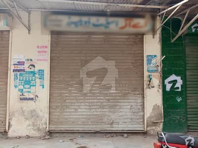 حسیب شہید کالونی ستیانہ روڈ فیصل آباد میں 1 مرلہ دکان 33. 67 لاکھ میں برائے فروخت۔