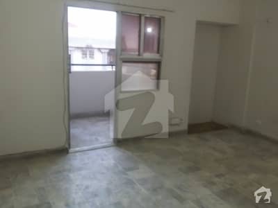 1800 SQ FIT APARTMENT 3 BED DD NEAR SHAHRAHEFAISAL 1800 SQ FIT APARTMENT 3 BED DD NEAR SHAHRAHEFAISAL