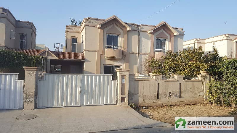 10 Marla House For Sale Excellent Location