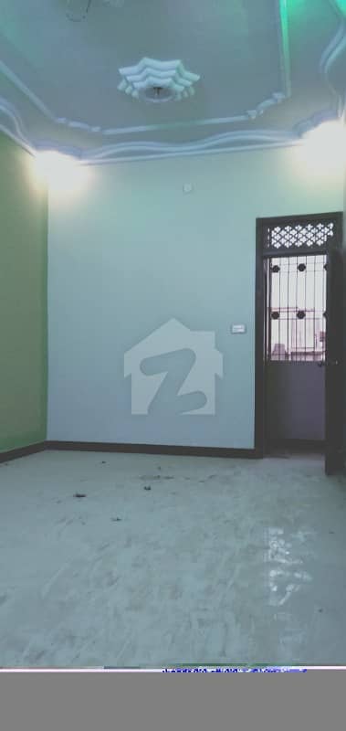 عزیز آباد گلبرگ ٹاؤن کراچی میں 2 کمروں کا 5 مرلہ زیریں پورشن 57 لاکھ میں برائے فروخت۔