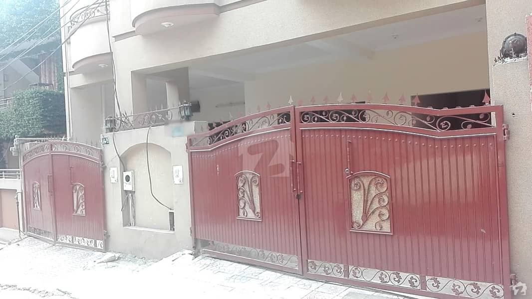 شلے ویلی راولپنڈی میں 6 کمروں کا 12 مرلہ مکان 1.85 کروڑ میں برائے فروخت۔