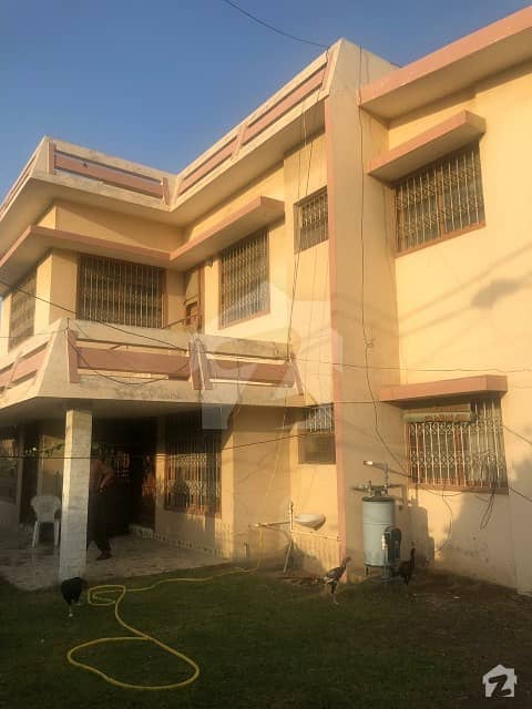 ڈی ایچ اے فیز 1 ڈی ایچ اے کراچی میں 6 کمروں کا 2.13 کنال مکان 1 کروڑ میں برائے فروخت۔