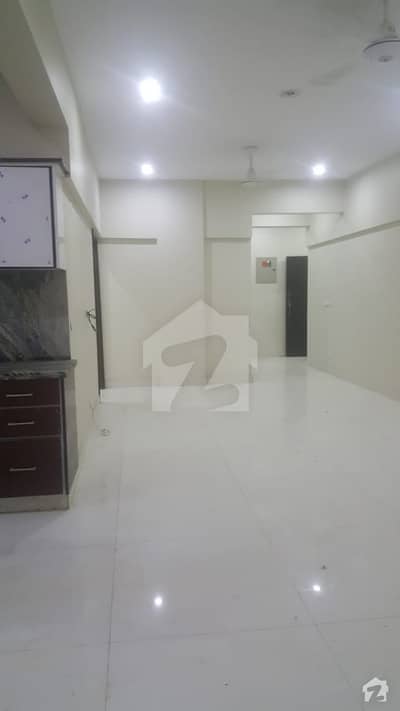 Slightly Used 1700 Square feet 3 bedrooms Apartment DD, Parking and Lift Stand by Generator available for Rent. Slightly Used 1700 Square feet 3 bedrooms Apartment DD, Parking and Lift Stand by Generator available for Rent.