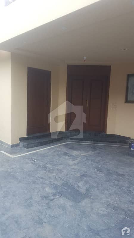 10 Marla Slightly Used House For Rent In Civil Defence