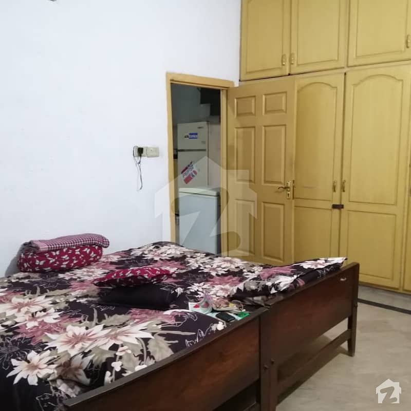 کیولری گراؤنڈ لاہور میں 2 کمروں کا 3 مرلہ مکان 27 ہزار میں کرایہ پر دستیاب ہے۔