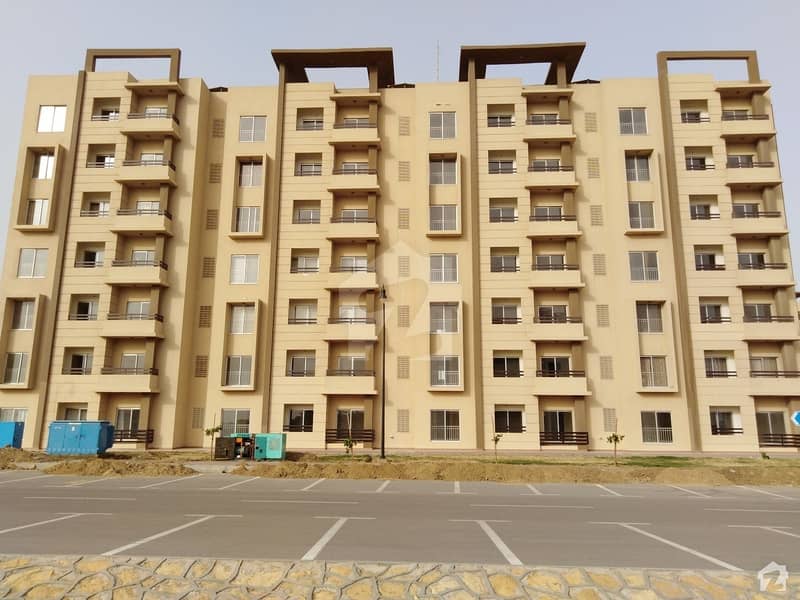 بحریہ اپارٹمنٹ بحریہ ٹاؤن کراچی کراچی میں 4 کمروں کا 14 مرلہ فلیٹ 1. 7 کروڑ میں برائے فروخت۔