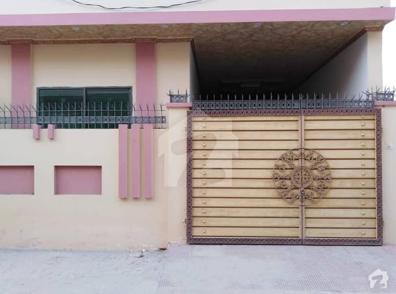 المجید پیراڈایئز رفیع قمر روڈ بہاولپور میں 3 کمروں کا 6 مرلہ مکان 76 لاکھ میں برائے فروخت۔