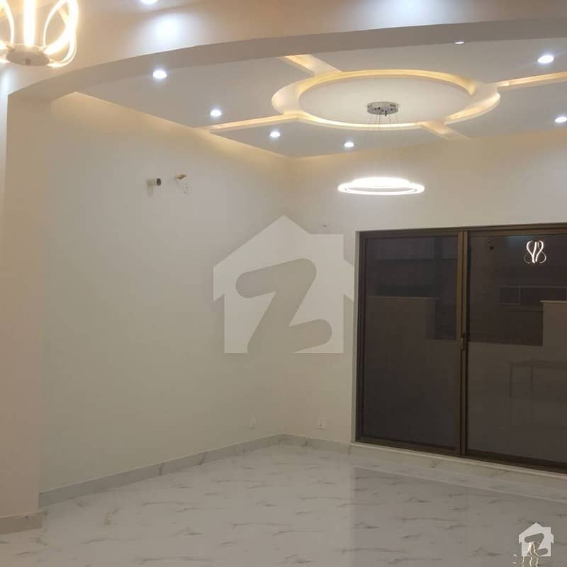 Double Unit 1 Kanal Bungalow For Rent In Phase 2 Block S