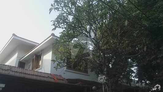 Demolished Condition House For Sale Life Time Opportunity German British Consulate Vicinity 1000 Square Yards Corner Bungalow For Sale Demolished Condition House For Sale Life Time Opportunity German British Consulate Vicinity 1000 Square Yards Corner Bungalow For Sale