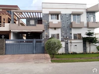 1 Kanal House For Sale 1 Kanal House For Sale