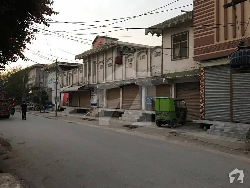 گلبہار روڈ پشاور میں 1 کنال عمارت 6 کروڑ میں برائے فروخت۔
