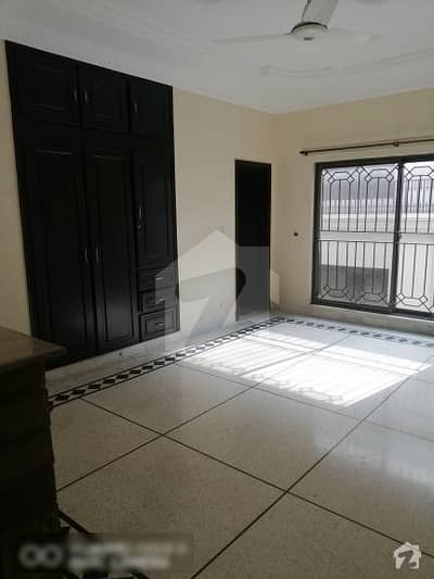 Beautiful Separate Upper Portion For Rent In F-11 Islamabad