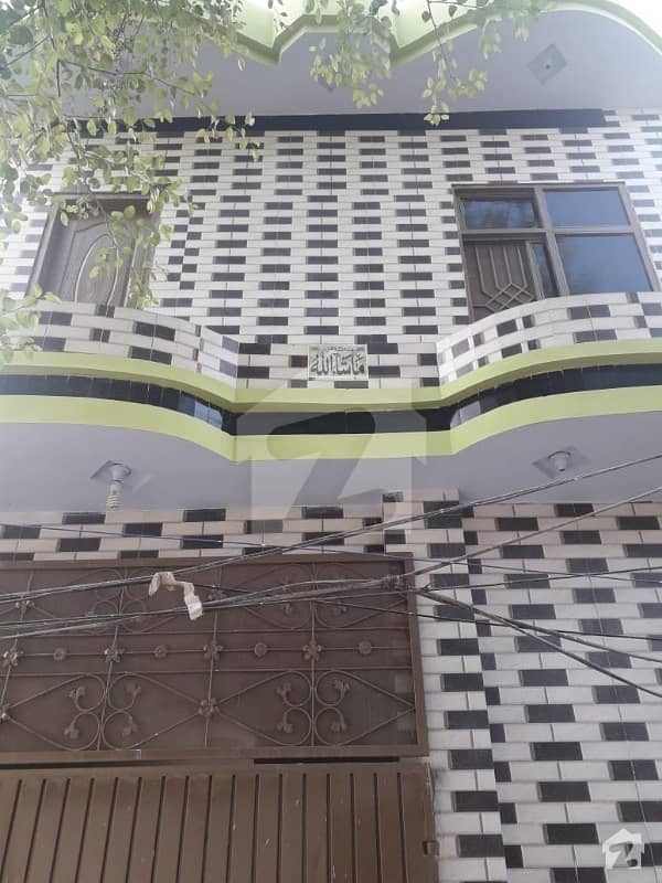 بوسان روڈ ملتان میں 3 کمروں کا 5 مرلہ مکان 55 لاکھ میں برائے فروخت۔
