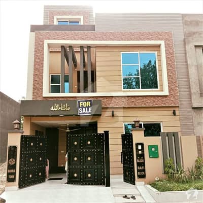 Beautiful Brand New 5 Marla House In Bahria Town Lahore 