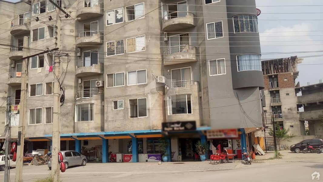 3 Beds Apartment For Sale In Korang Town