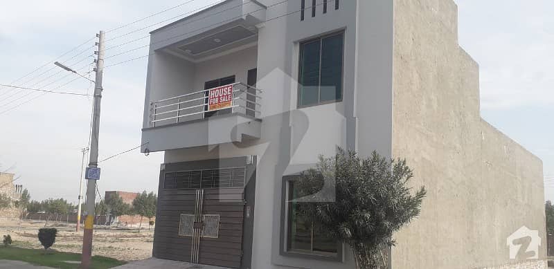 ساہیوال - فیصل آباد روڈ ساہیوال میں 3 کمروں کا 6 مرلہ مکان 60 لاکھ میں برائے فروخت۔