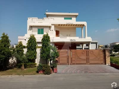 1 Kanal House For Sale 1 Kanal House For Sale