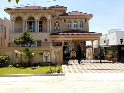 1 Kanal House For Sale 1 Kanal House For Sale