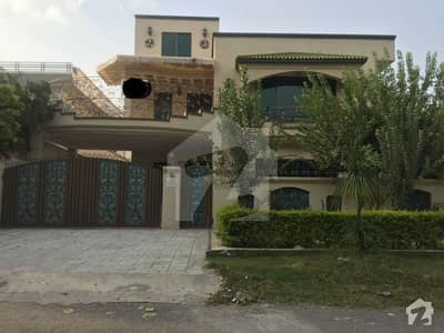 F11 house fore sale beautiful location F11 house fore sale beautiful location