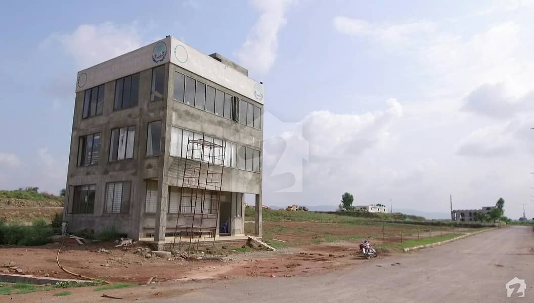 Commercial Plots Available On Reasonable Prices