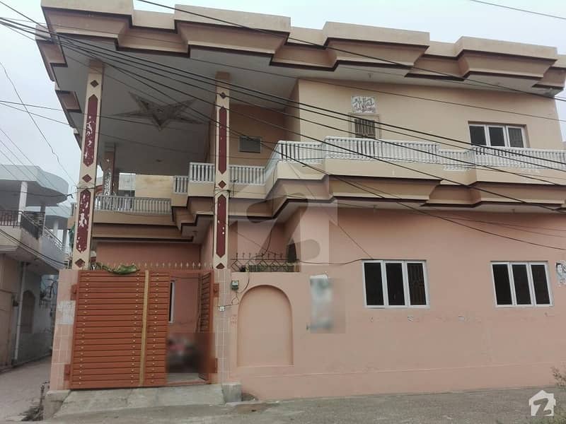 Corner Single Storey House Available For Rent
