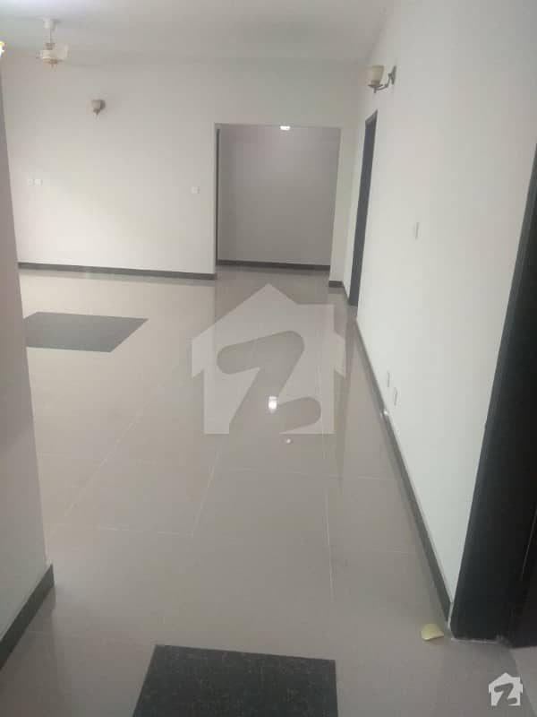 10 Marla 3 Bed Room Apartment Available For Sale In Askari 10 Lahore Cantt
