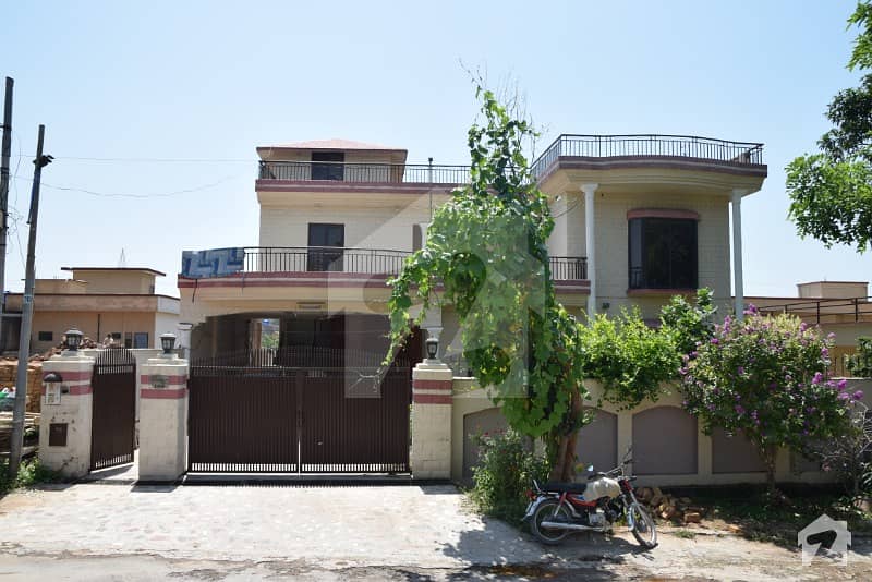22 Marla Basement House Is Available For Sale In Gulrez Housing Scheme