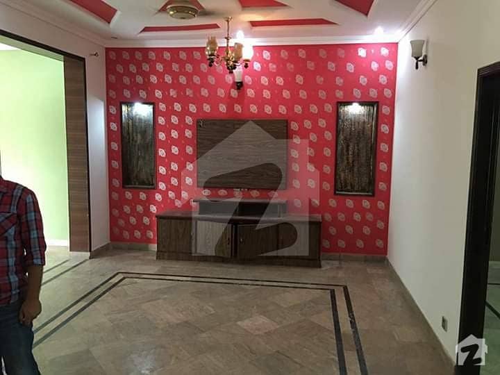 ویلینشیاء ۔ بلاک پی1 ویلینشیاء ہاؤسنگ سوسائٹی لاہور میں 3 کمروں کا 6 مرلہ مکان 1.25 کروڑ میں برائے فروخت۔