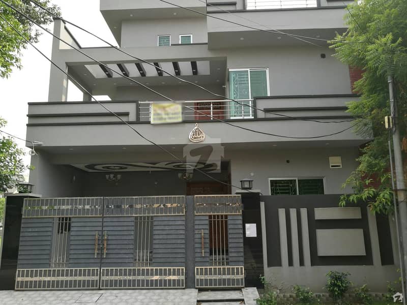 Facing park Double Storey House Is Available For Sale