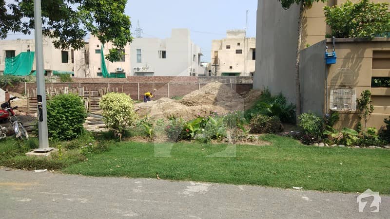 43 Marla Ideal Plot At Dha Phase 8 Air Avenue Q Block Available For Sale