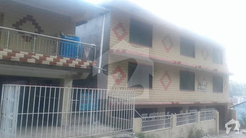 Flat Available For Sale At Muree Darya Gali