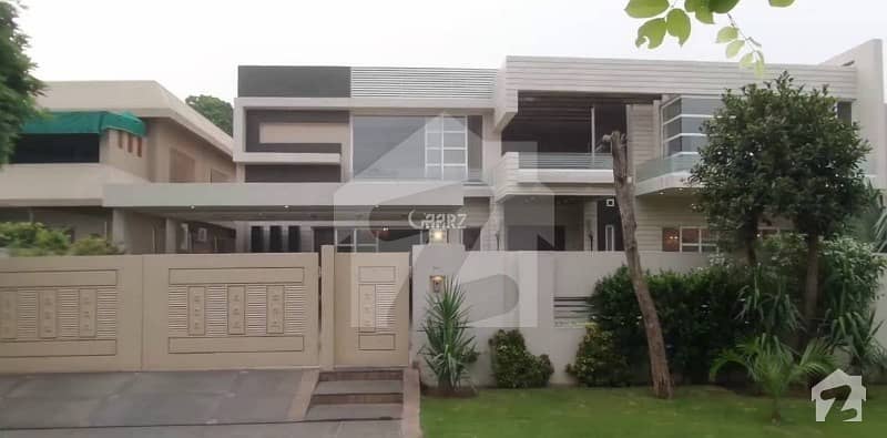 10 Marla Upper portion Bran New  for rent in Tariq Garden  Lahore