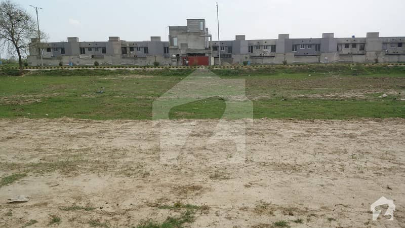 5 Marla Plot Available For Sale