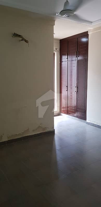 Asif Associats Offer 10 Marla Flat For Rent in Air Avenue