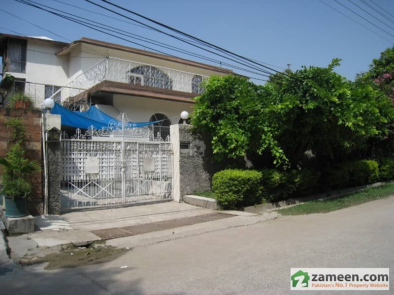 Marvelous 500 Sq. Yard 4 Bed House For Sale At Chaklala Scheme 3