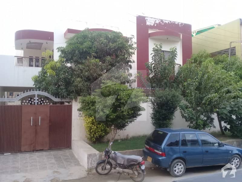 گلستانِ جوہر کراچی میں 6 کمروں کا 16 مرلہ مکان 4.6 کروڑ میں برائے فروخت۔