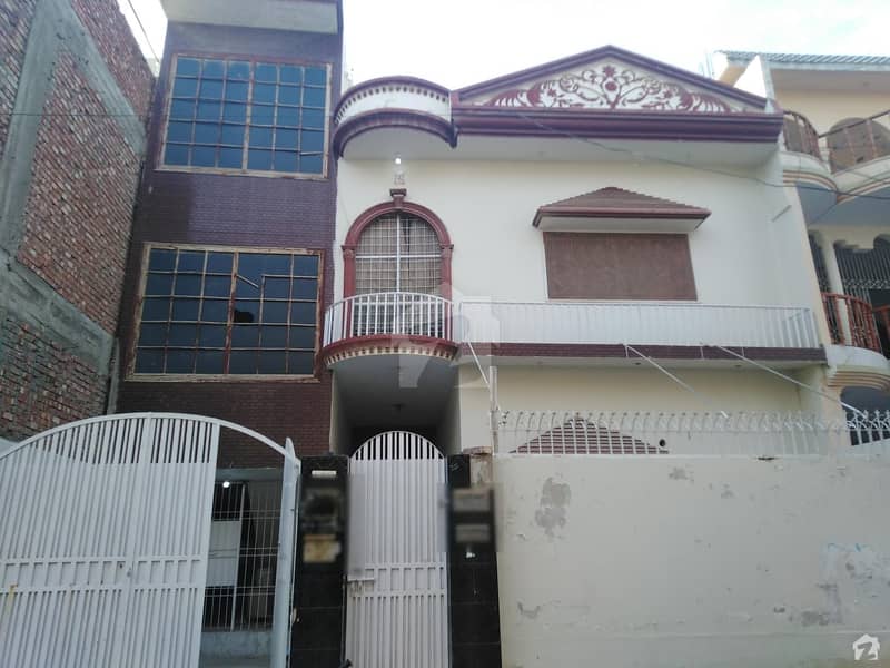 میر فضل ٹاؤن حیدر آباد میں 8 کمروں کا 13 مرلہ مکان 2.75 کروڑ میں برائے فروخت۔