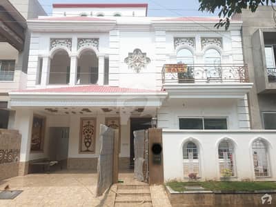 10 Marla Spanish Style House Hot Location Near Park Market Mosque And Main Boulevard 10 Marla Spanish Style House Hot Location Near Park Market Mosque And Main Boulevard