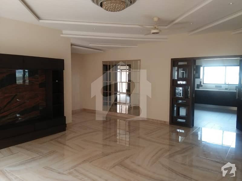 Fabulous Design Bungalow Available In DHA Phase 6 A