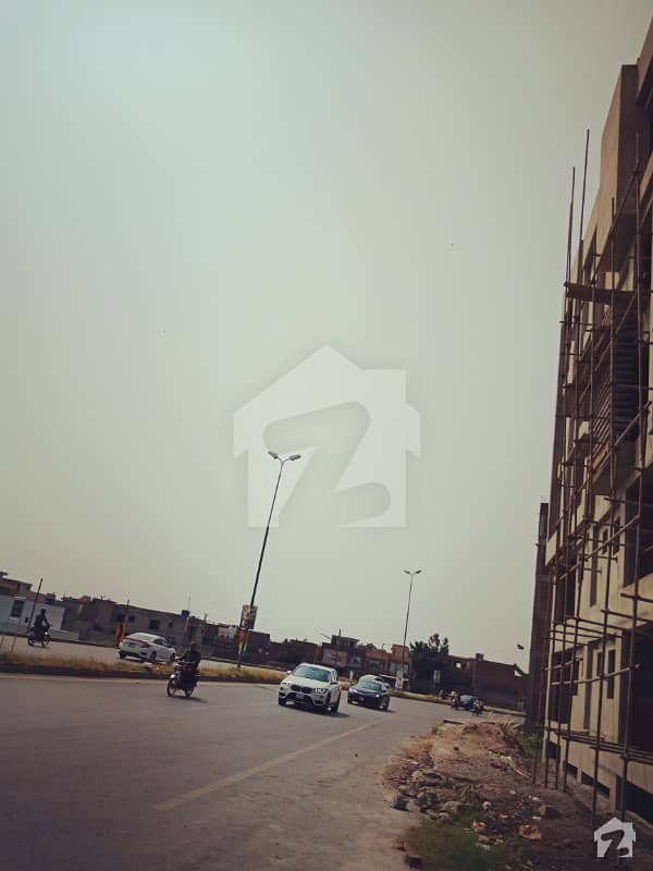 8 Marla Commercial Plot For Sale In Bankers Cooperative Housing Society Lahore