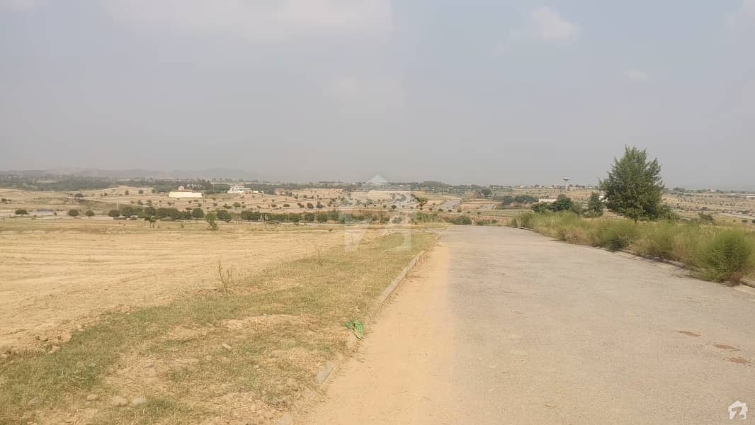 T Block 10 Marla Plot Is Available For Sale Plot No 355 In Gulberg Ready For Construction