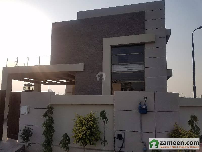 Corner One Kanal Luxury House For Sale Only In 375 Lac