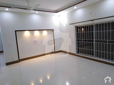 1 kanal upper portion for rent in state life housing society lahore phase 1 opposite to DHA phase 5 1 kanal upper portion for rent in state life housing society lahore phase 1 opposite to DHA phase 5