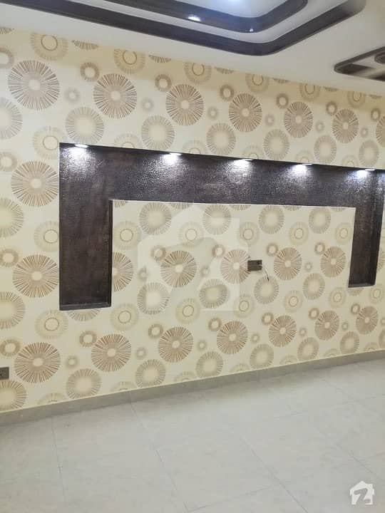 A Slightly Used Like Brand New 8 Marla Ideal Location House Available For Rent With Gas In Bahria Town