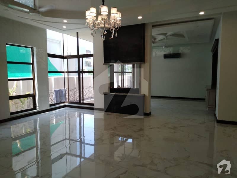 1 Kanal Beautiful Designer Bungalow for Sale in Phase 5 DHA