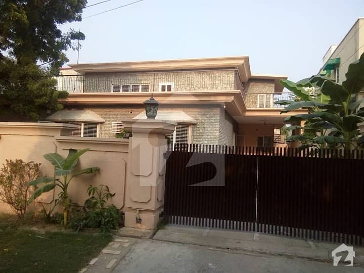 25 Marla 04 Bed Fully Renovated House For Rent In Bridge Colony Near